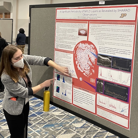 Riley McGlasson presenting at LPSC 2022