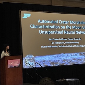 Undergrad Sara presenting her talk at LPSC